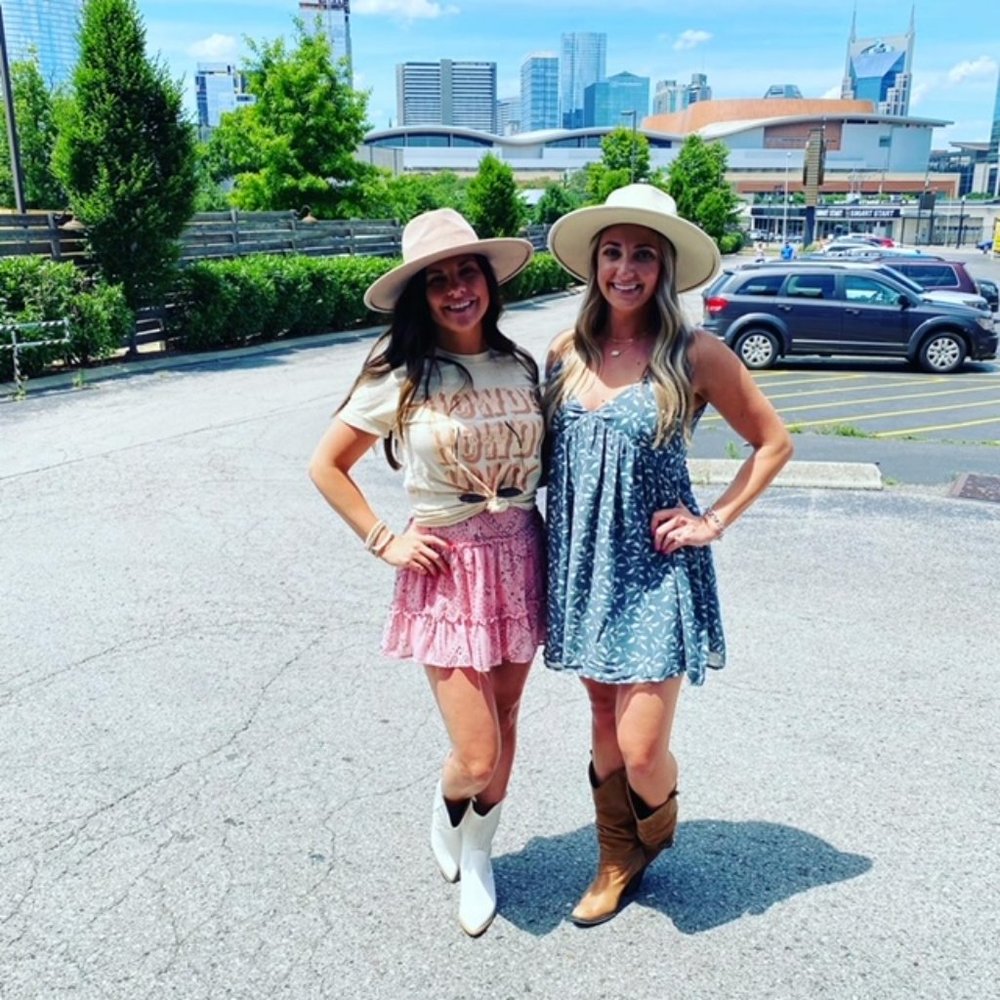 Howdy Shirt-Nashville